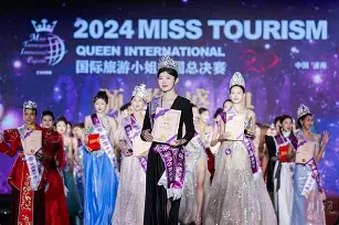 开云体育入口-CLG血洗BRO，Ruler开启传奇时刻鏖战多局全球总决赛，点燃全场激情的简单介绍