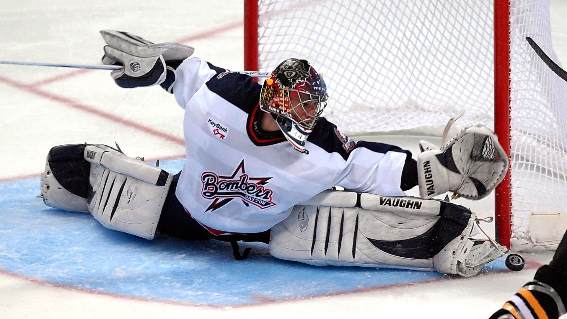 白衣战神于绝境处拔剑！楚阿梅尼扼住命运咽喉，阿森纳加时破丹麦